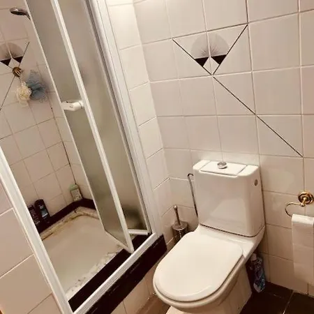 Bed & Breakfast Privee Avec Lit King Size - Sdb Partagee Terwagne