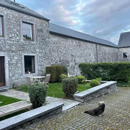 Privee Avec Lit King Size - Sdb Partagee Bed & Breakfast Terwagne